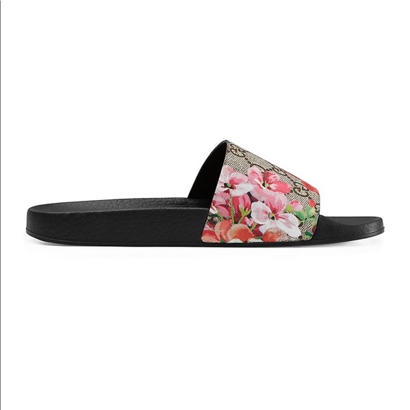 Gucci Bloom Supreme Slide Sandals - Brand new , never worn . Size 5 available - Picture 4 of 6